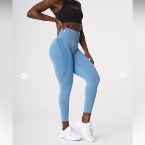 NVGTN Contour Seamless Leggings.